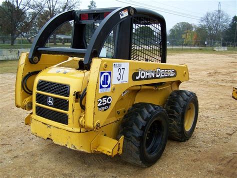 john deere 250 series 2 skid steer